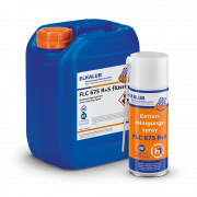 ELKALUB FLC 675 R+S Ket­ten­rei­ni­gungs­spray. Im Vordergrund steht eine orange 400-ml-Spraydose mit Dosierkanyle am Deckel. Dahinter steht ein blauer 5-l-Kanister FLC 675 R+S. Auf beiden Etiketten sind ein NSF- und ein H1-zertifiziert-Logo aufgedruckt.