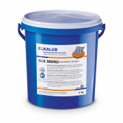 ELKALUB GLS 380/N2 Fett für die Lebens­mittel­industrie im blauen 5-kg-Eimer. Auf dem Etikett sind ein NSF- und ein H1-zertifiziert-Logo aufgedruckt.